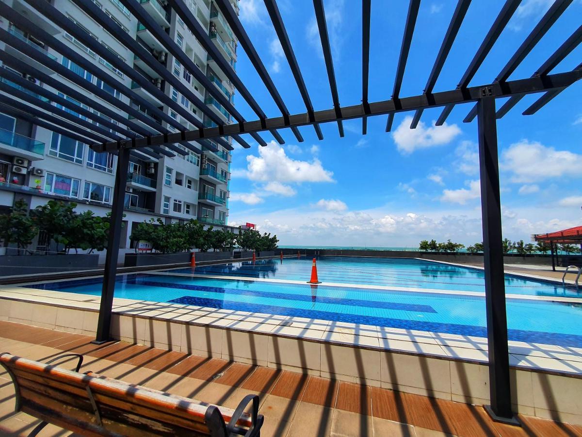 Seaview Homestay Masai By Heyday Esterno foto